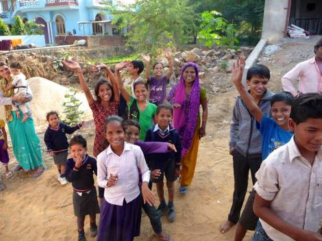 942184_10151747751101463_472254695_n